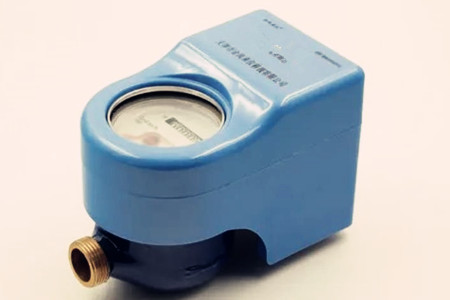 用無(wú)線(xiàn)智能遠(yuǎn)傳水表,告別人工抄表!