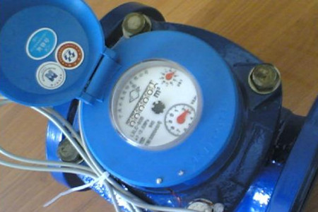 一種密封性好、不易滲水的光電直讀遠傳水表